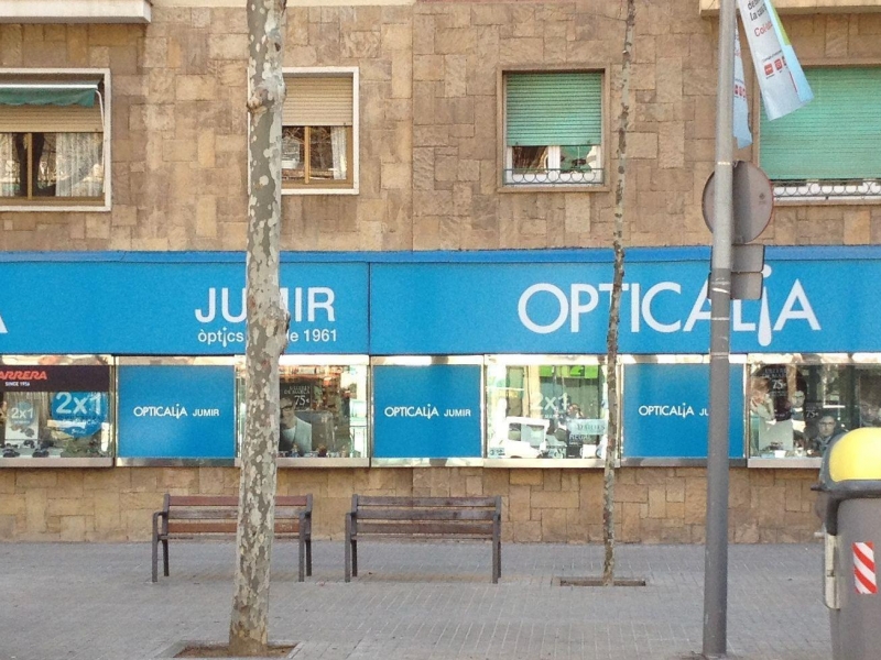 Optical¡a Jumir (2)