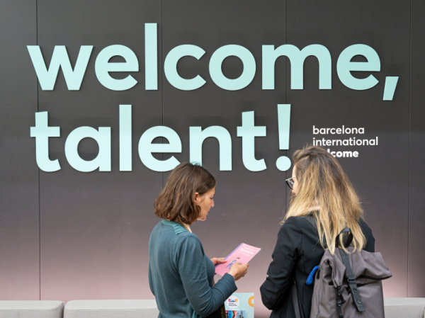 El servei pel talent internacional suma 2.000 persones usuàries